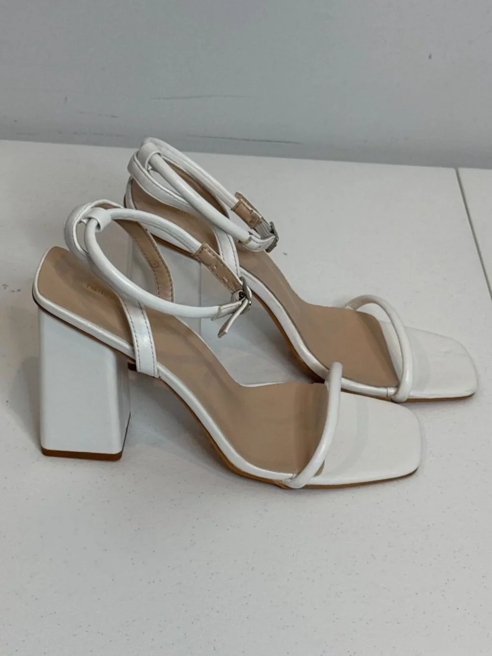 PrettyLittleThing Women's White Strappy Block Heel Sandals Square Toe Size 9